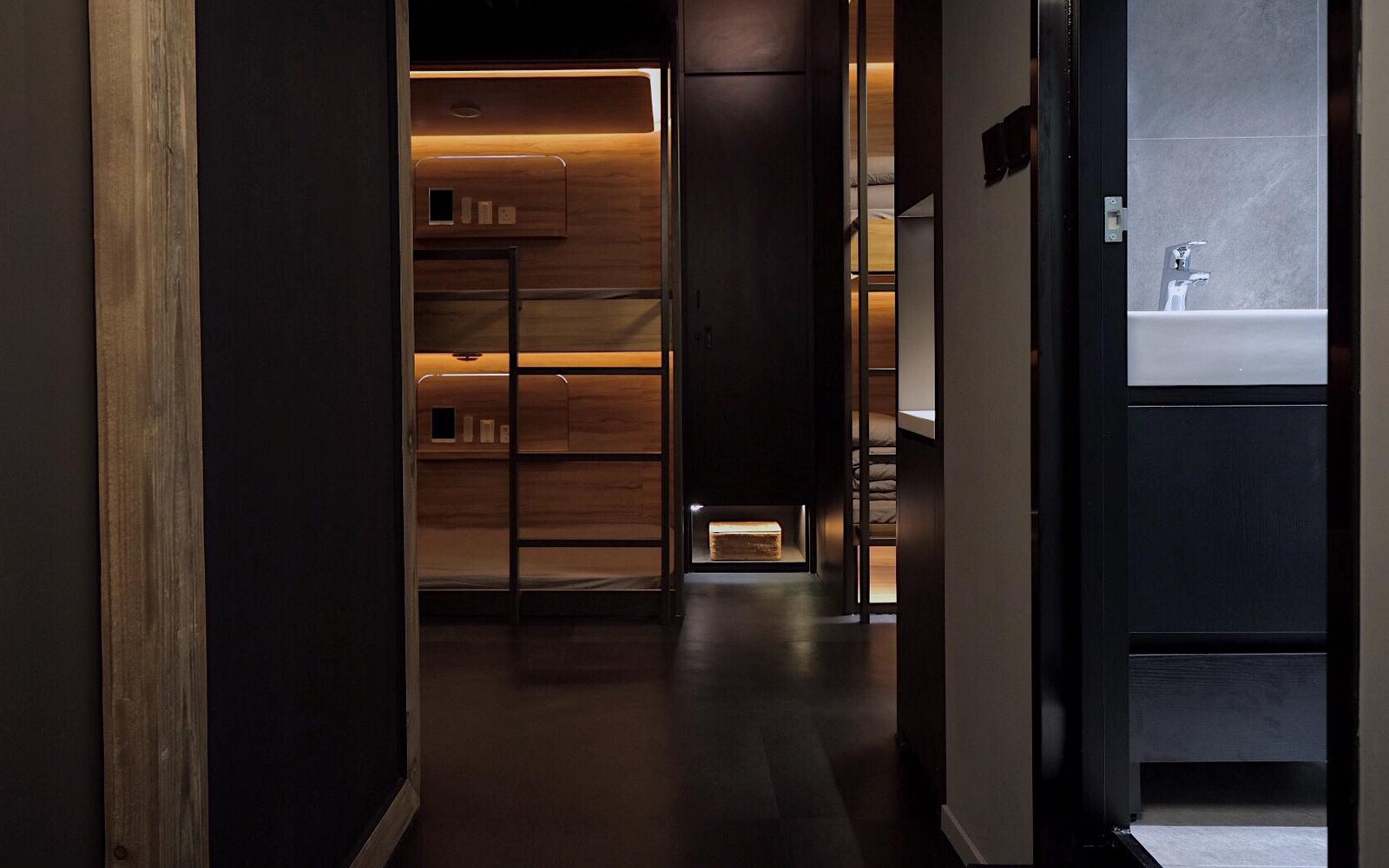Roomlord1